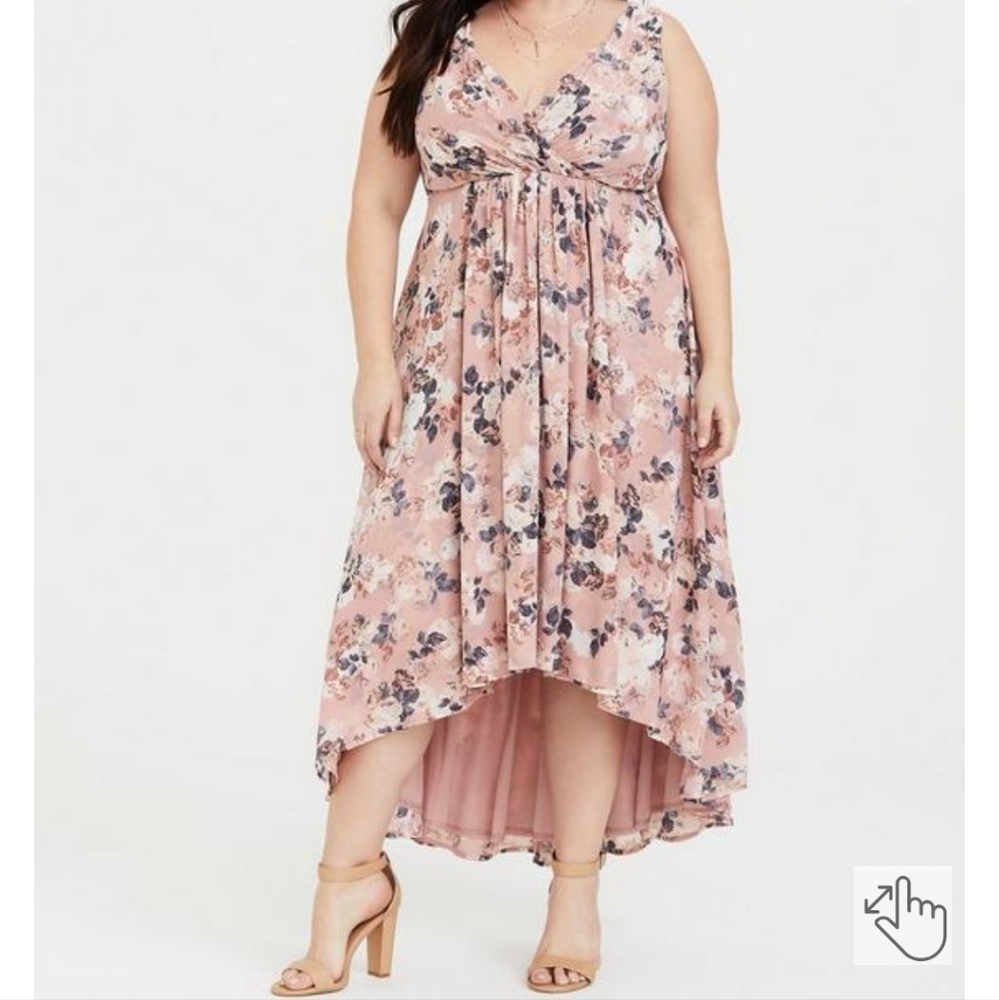 New With Tags Torrid Blush Floral Chiffon Hi-Lo Dress Pink Floral Maxi size 10